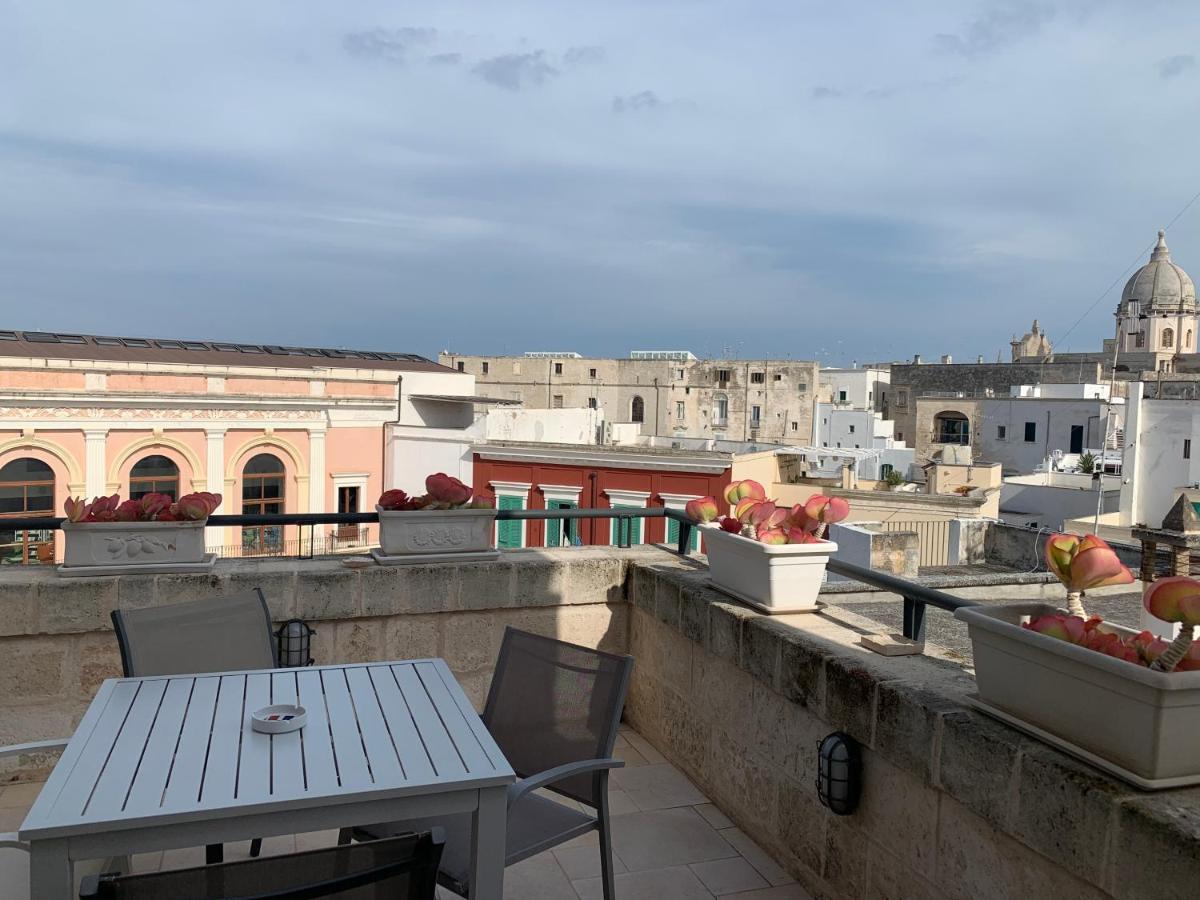 Palazzo Dei Gesuiti Appartamento Con Terrazza Privata 莫诺波利 外观 照片